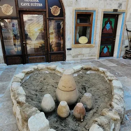 Vanessa Cave Ürgüp